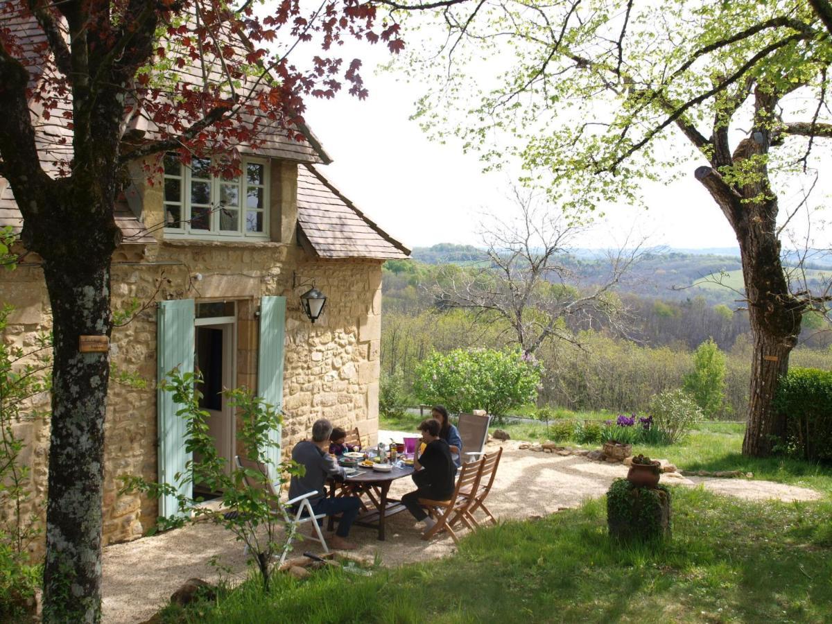 Cozy Cottage In Aquitaine With Private Swimming Pool Peyzac-le-Moustier Esterno foto